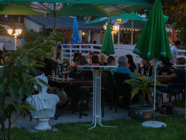 האוסאך Gasthaus Zum Loewen - Restaurant Akropolis מראה חיצוני תמונה